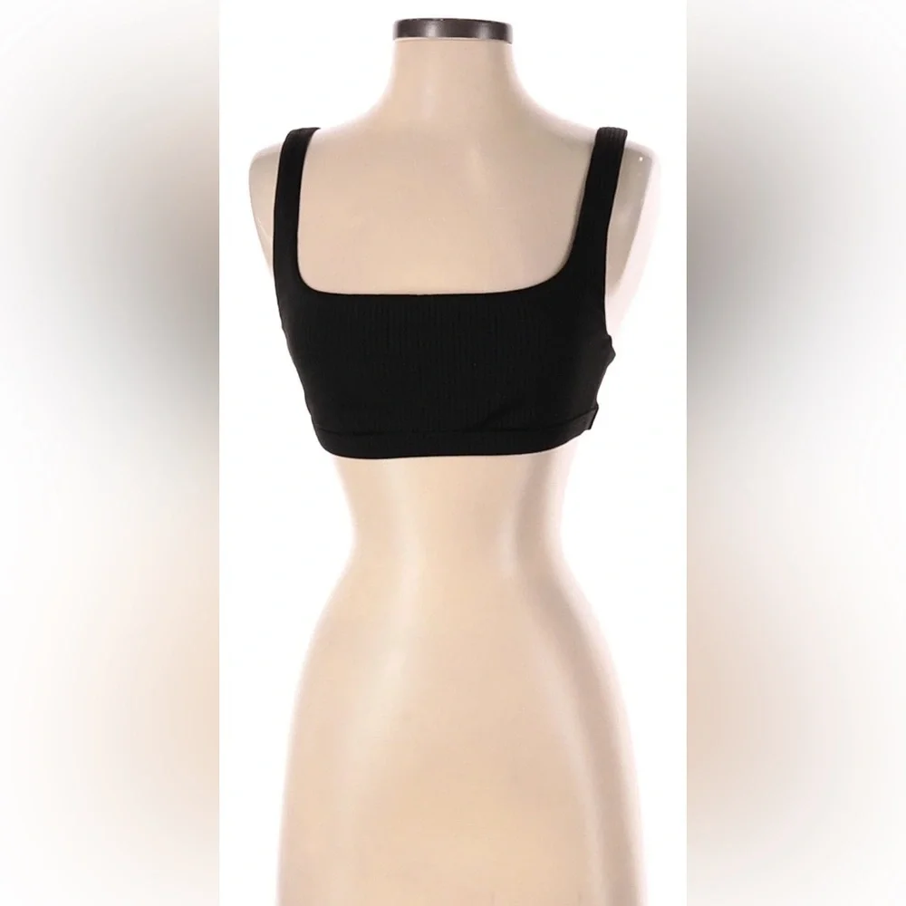 Madewell sports bra in the color black NWT SIZE M - Picture 1 of 3